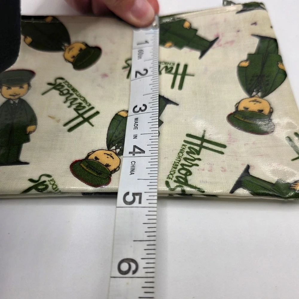 Harrods Knightsbridge Green Man‎ Doorman Coated Canvas Zipper Pouch Cream Small